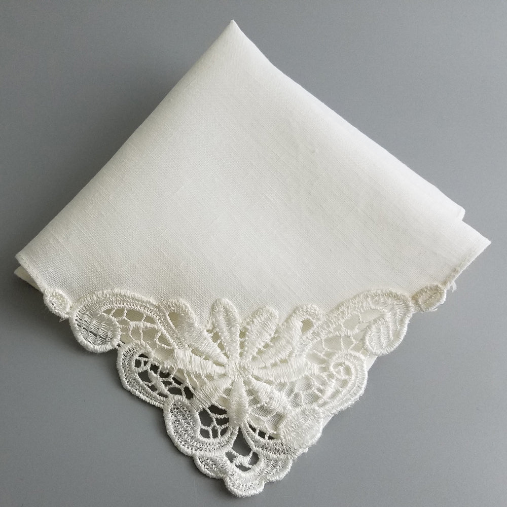 Ivory Cotton Daisy Inspired Womans Lace Bridal Handkerchief
